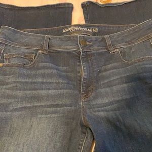 American Eagle super stretch jeans. Size 18 short.
